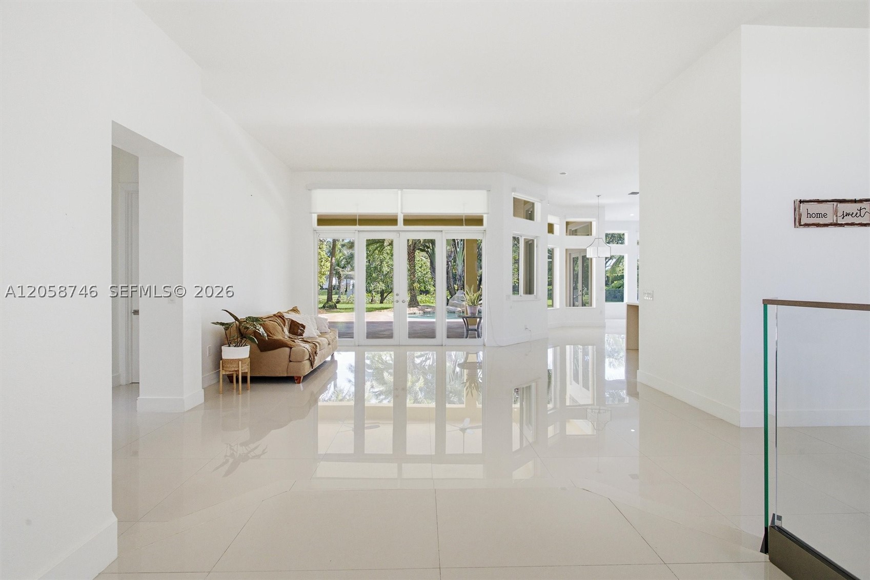 RIVERSTONE - Residential