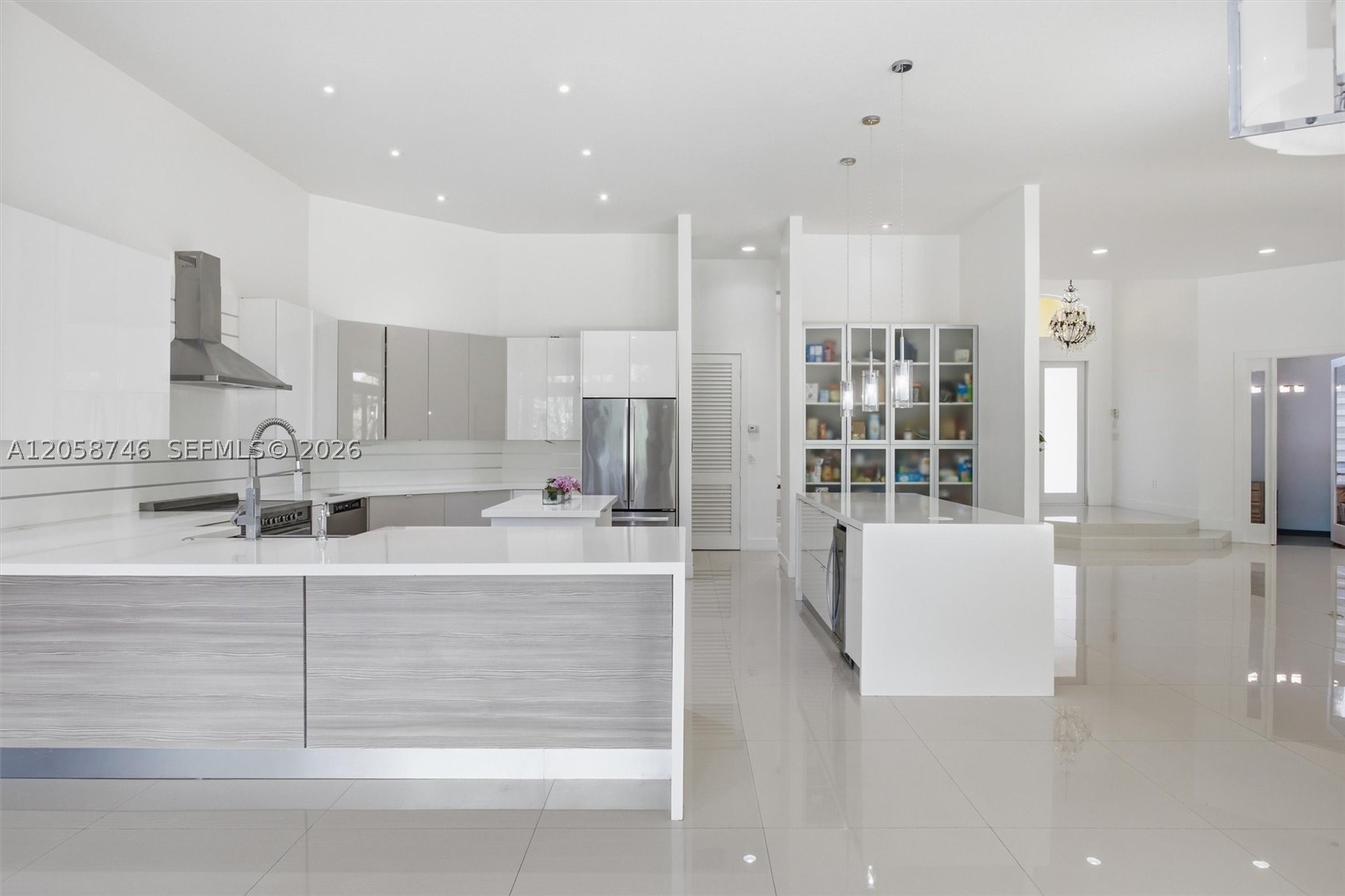 RIVERSTONE - Residential