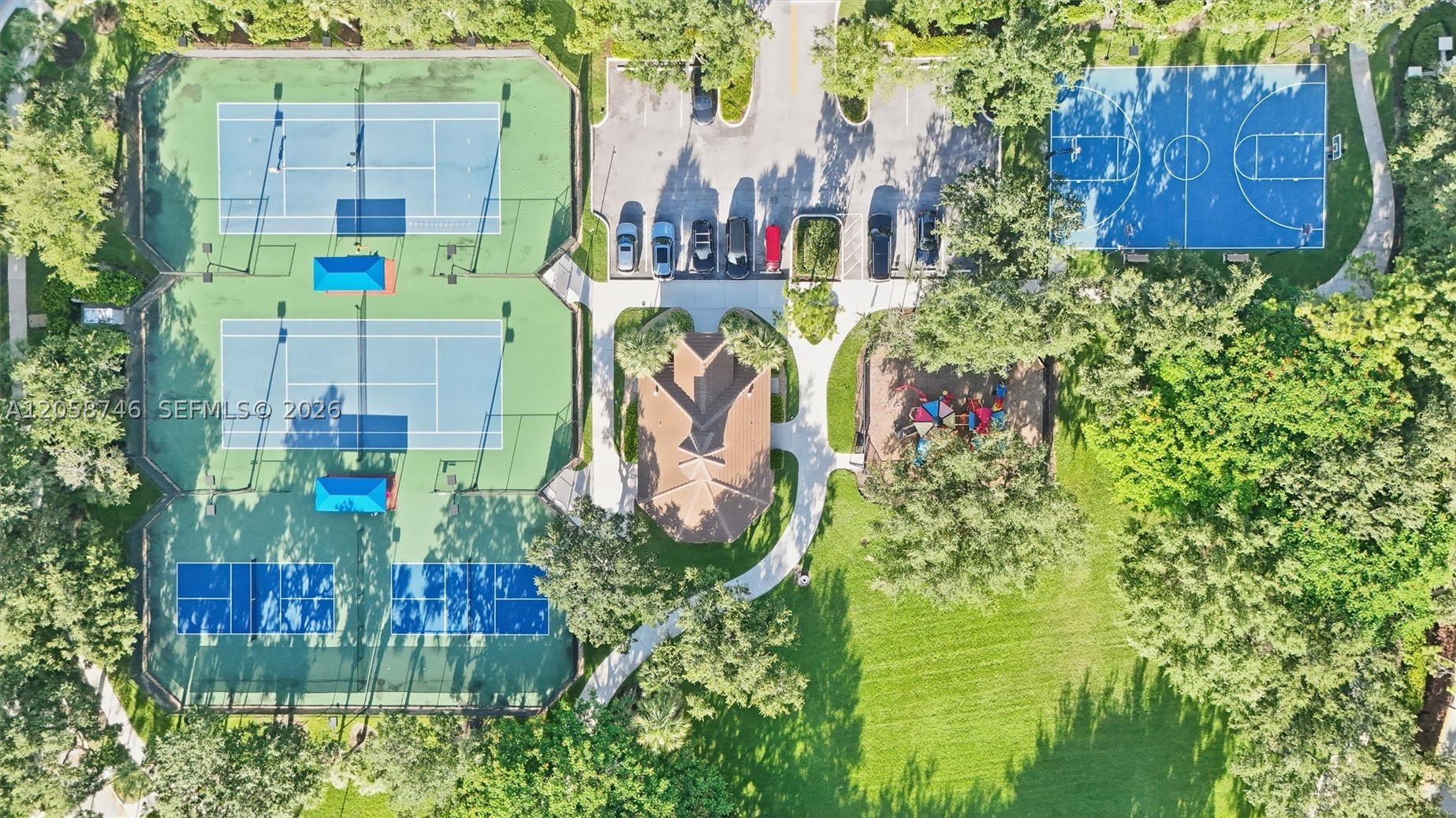 RIVERSTONE - Residential