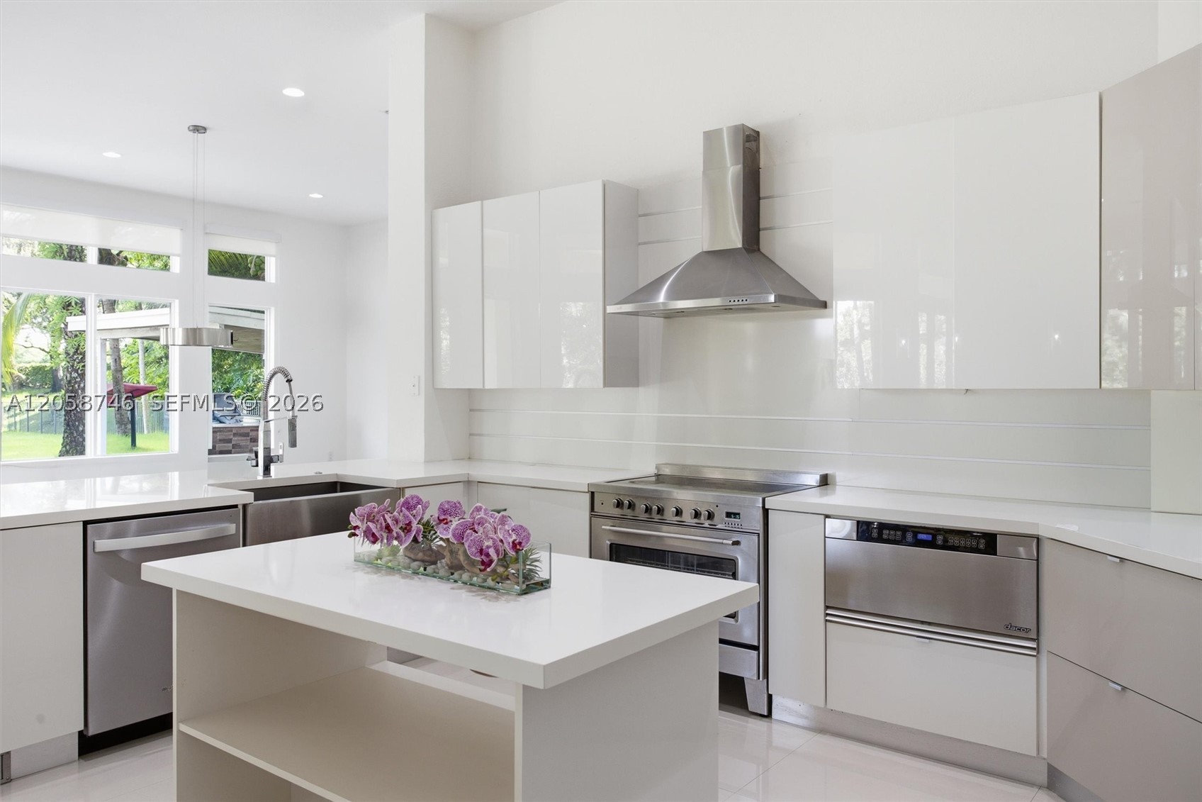 RIVERSTONE - Residential