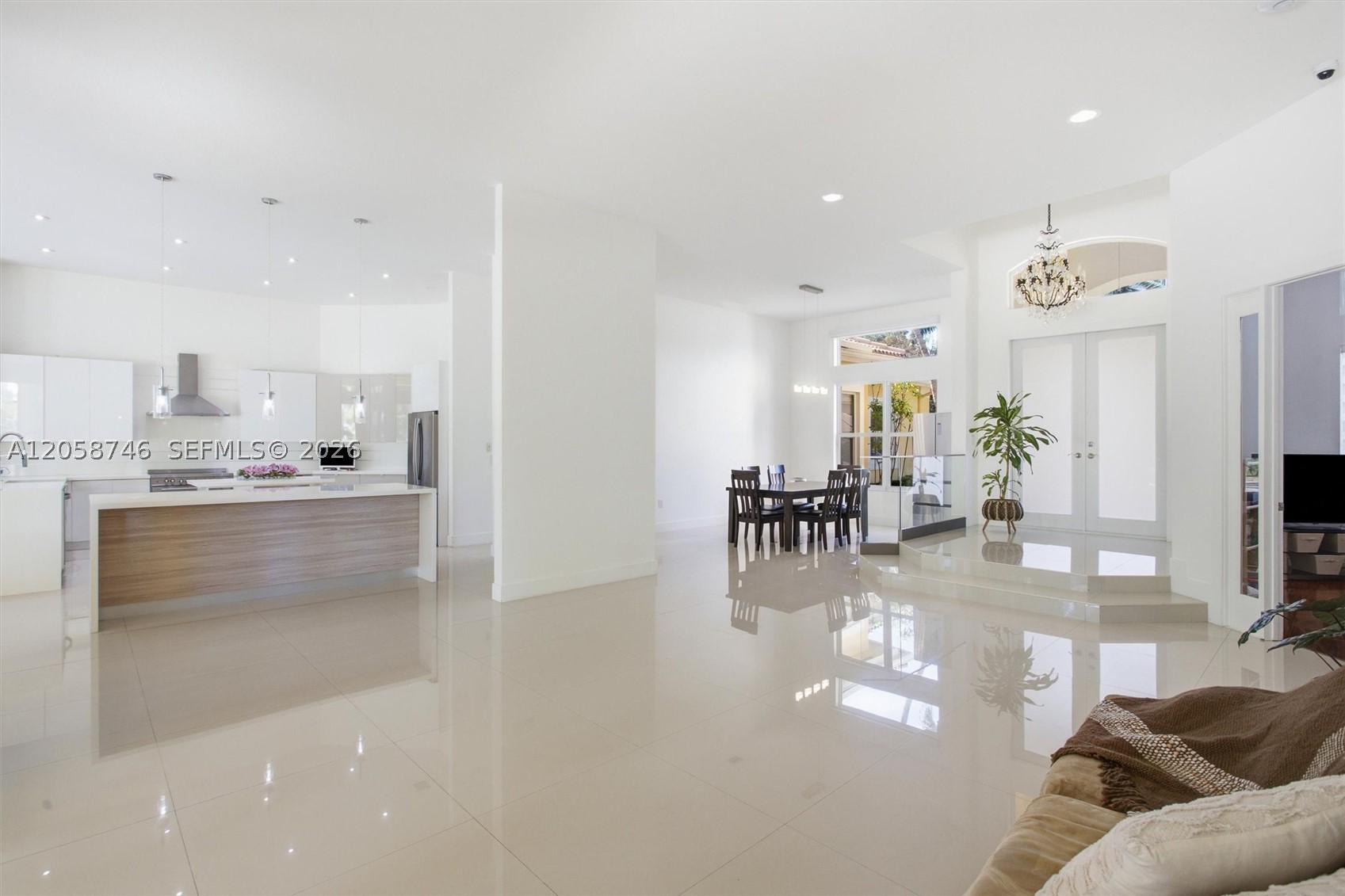 RIVERSTONE - Residential