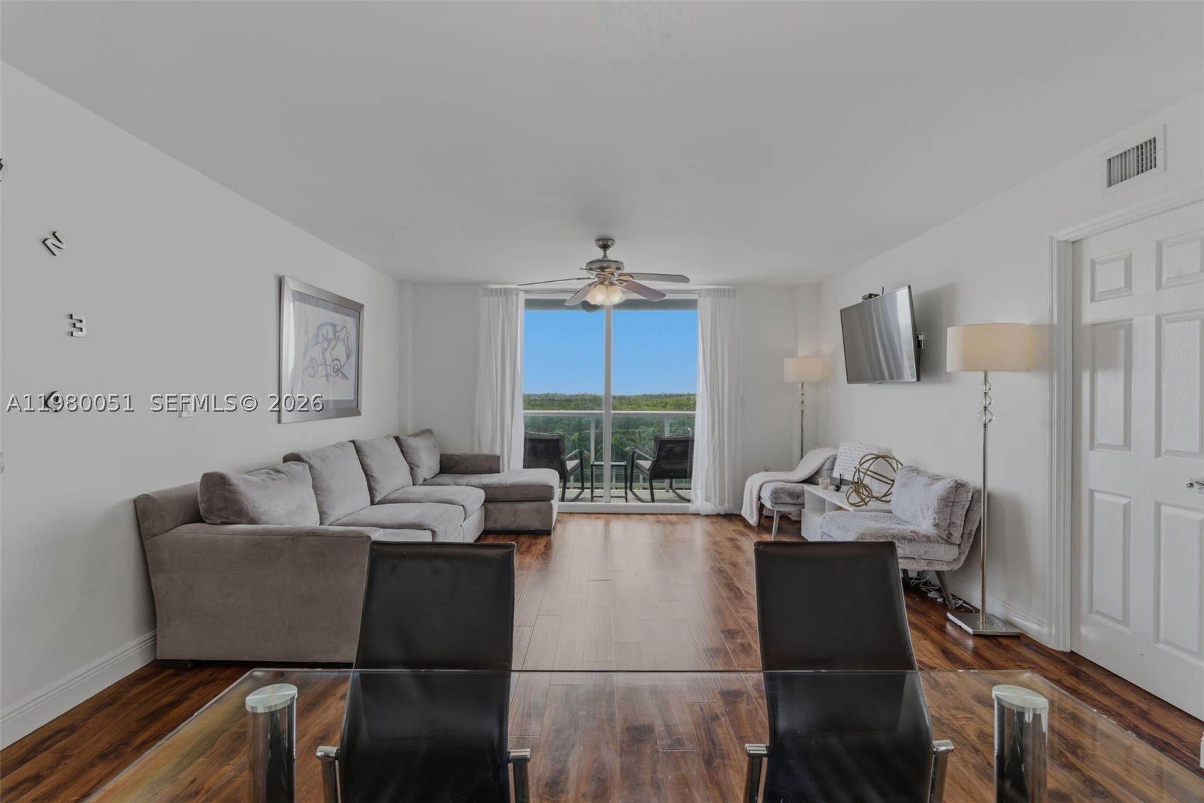 STRATFORD HOUSE CONDO - Residential