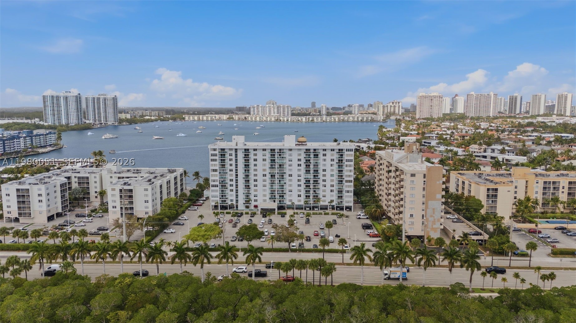 STRATFORD HOUSE CONDO - Residential
