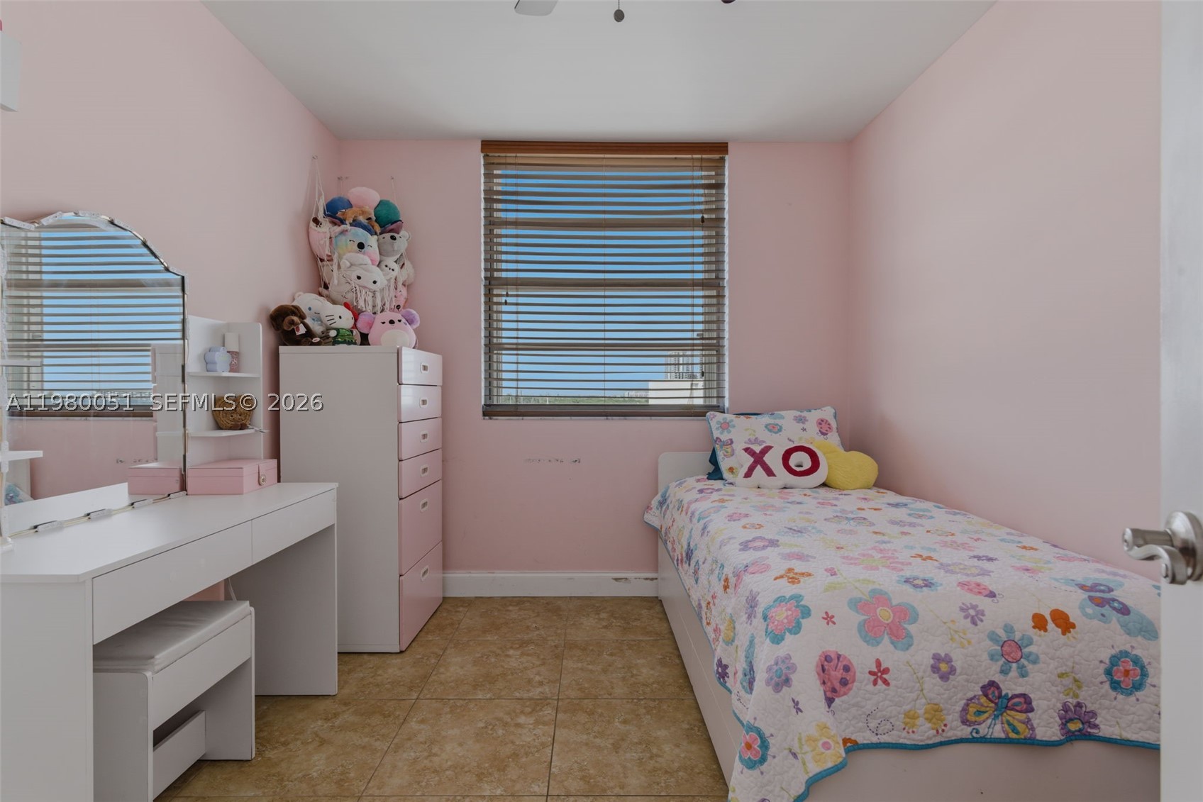STRATFORD HOUSE CONDO - Residential