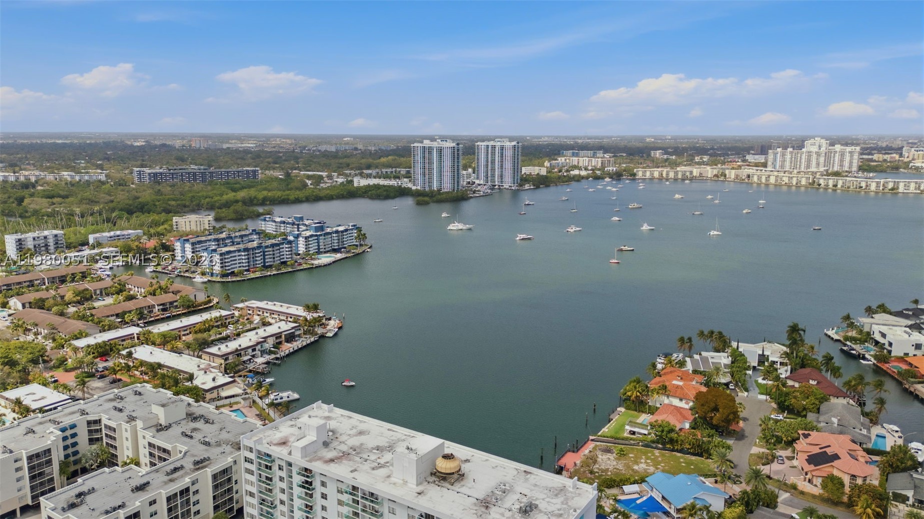 STRATFORD HOUSE CONDO - Residential