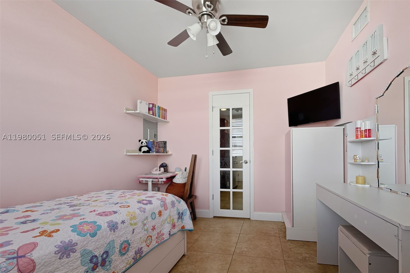 STRATFORD HOUSE CONDO - Residential