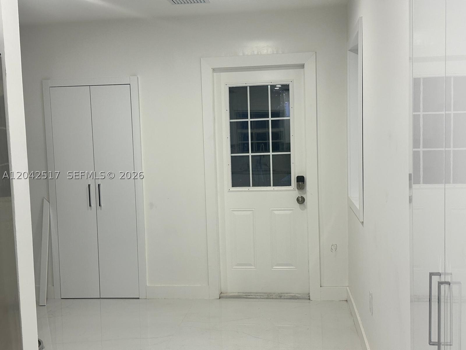 SILVER BLUE LAKE ESTATES - Residential Lease