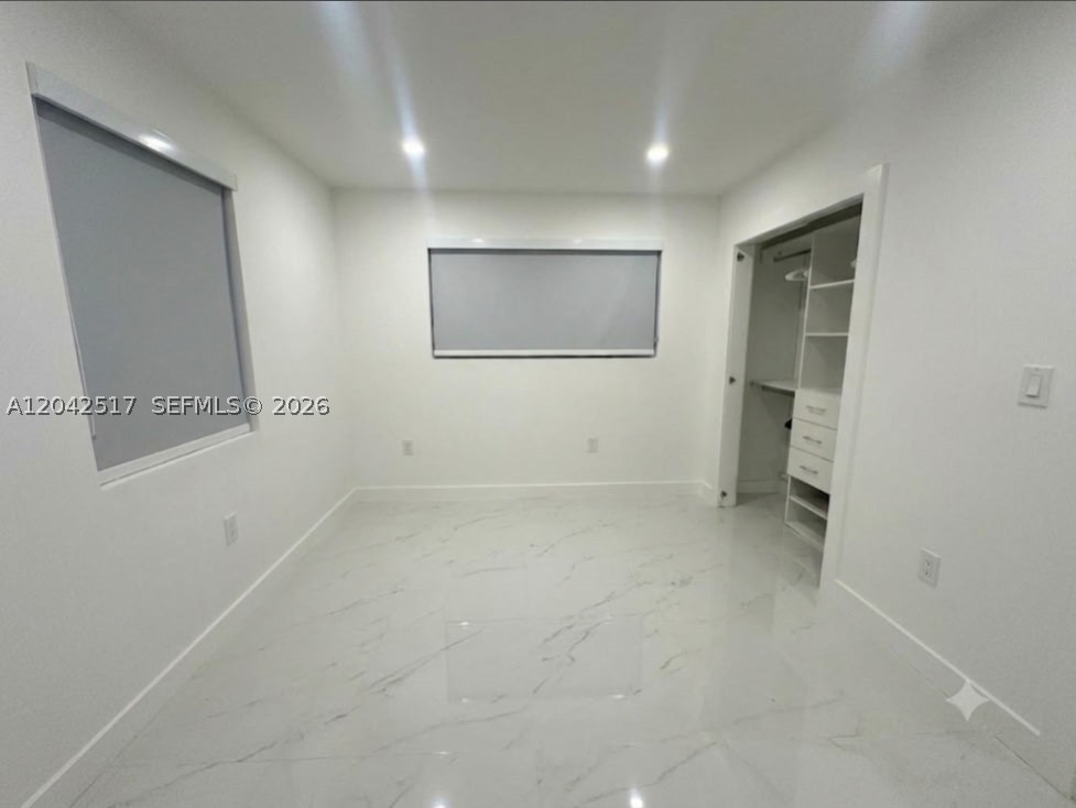 SILVER BLUE LAKE ESTATES - Residential Lease