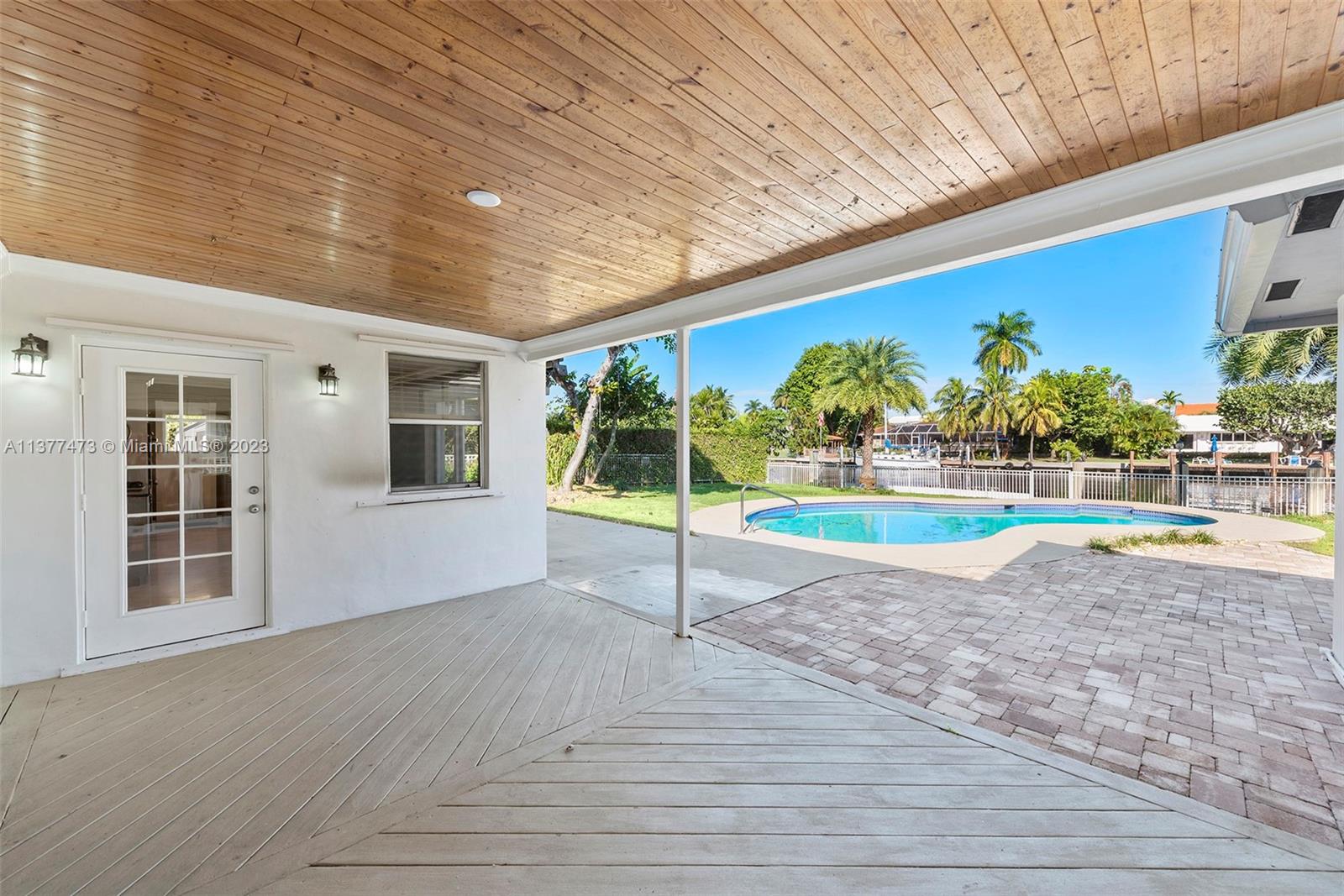 GOLDEN ISLES - Residential Lease