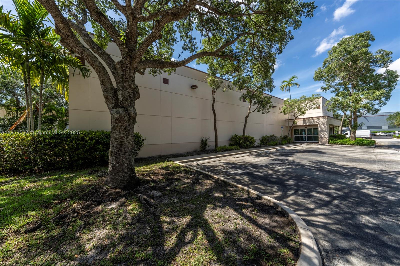 Freestanding 6500+ SF warehouse with office space on 1+acre lot. 24' clear ceiling height, Multiple dock high loading doors, multiple space for parking. Available for immediate direct lease. Close proximity to Sawgrass Expressway, I-75, Turnpike and 1-595 corridors. Less than 10 minutes to Fort Lauderdale-Hollywood International Airport. Features include multiple office suites, bathrooms, conference room, and private offices. Direct lease subject to application and landlord approval.