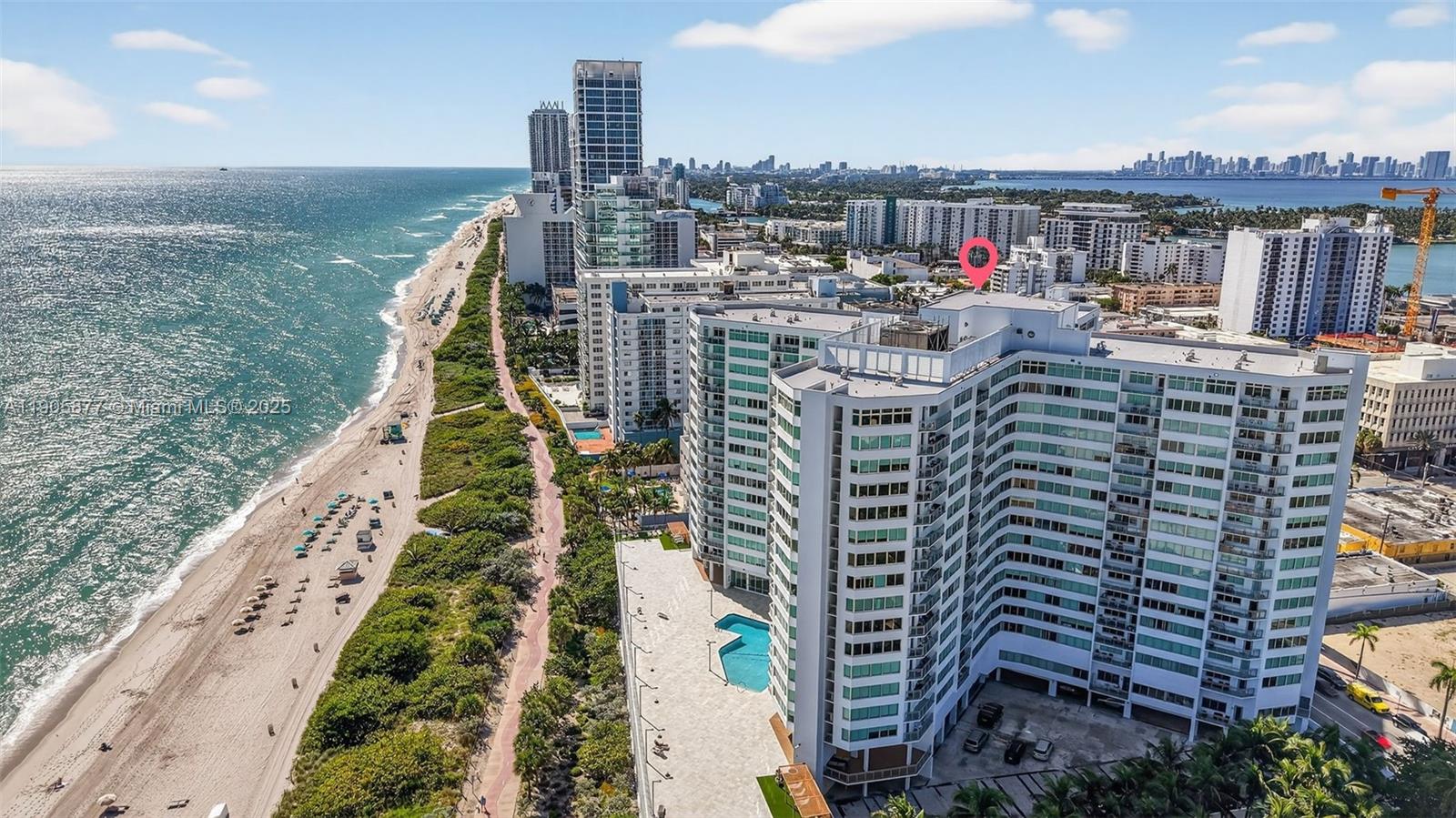 BURLEIGH HOUSE CONDO - Residential