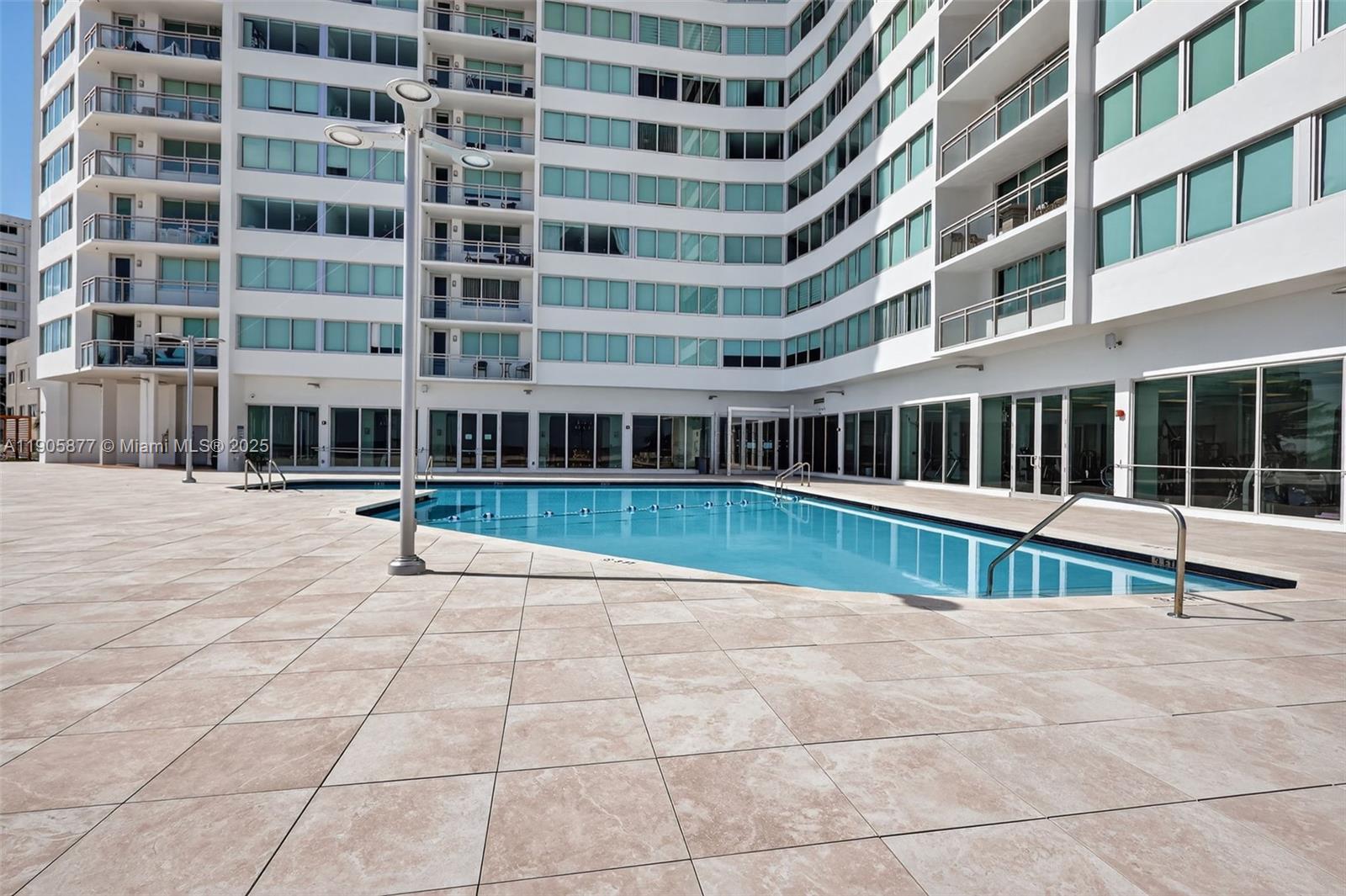BURLEIGH HOUSE CONDO - Residential