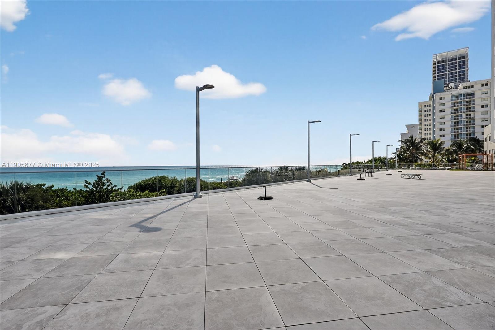BURLEIGH HOUSE CONDO - Residential