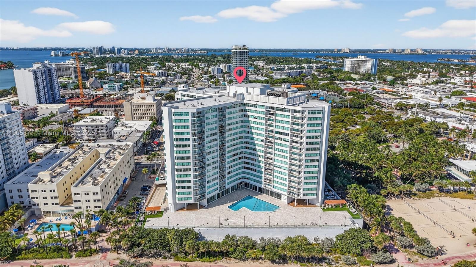 BURLEIGH HOUSE CONDO - Residential