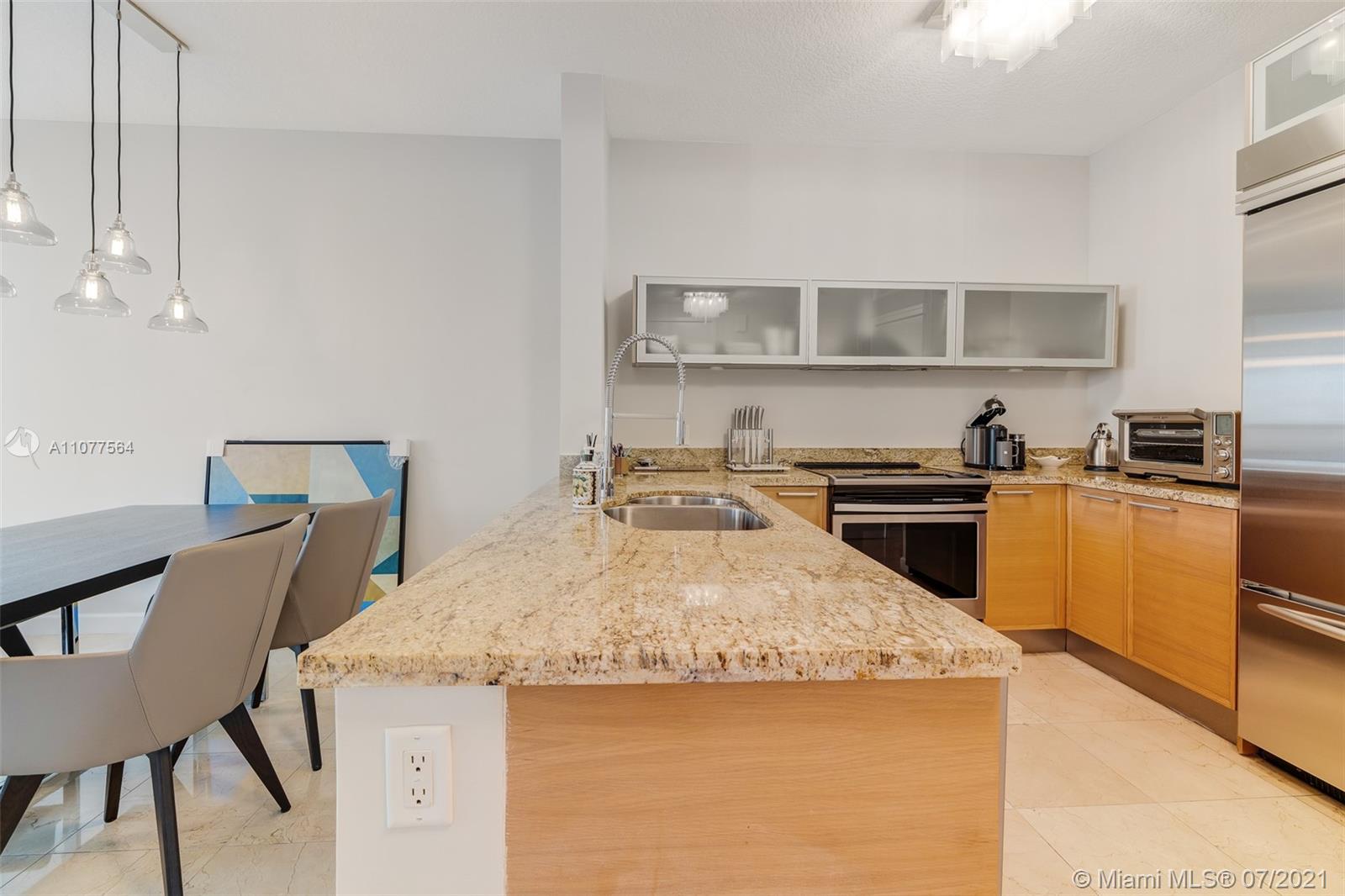 SAYAN CONDO - Residential Lease