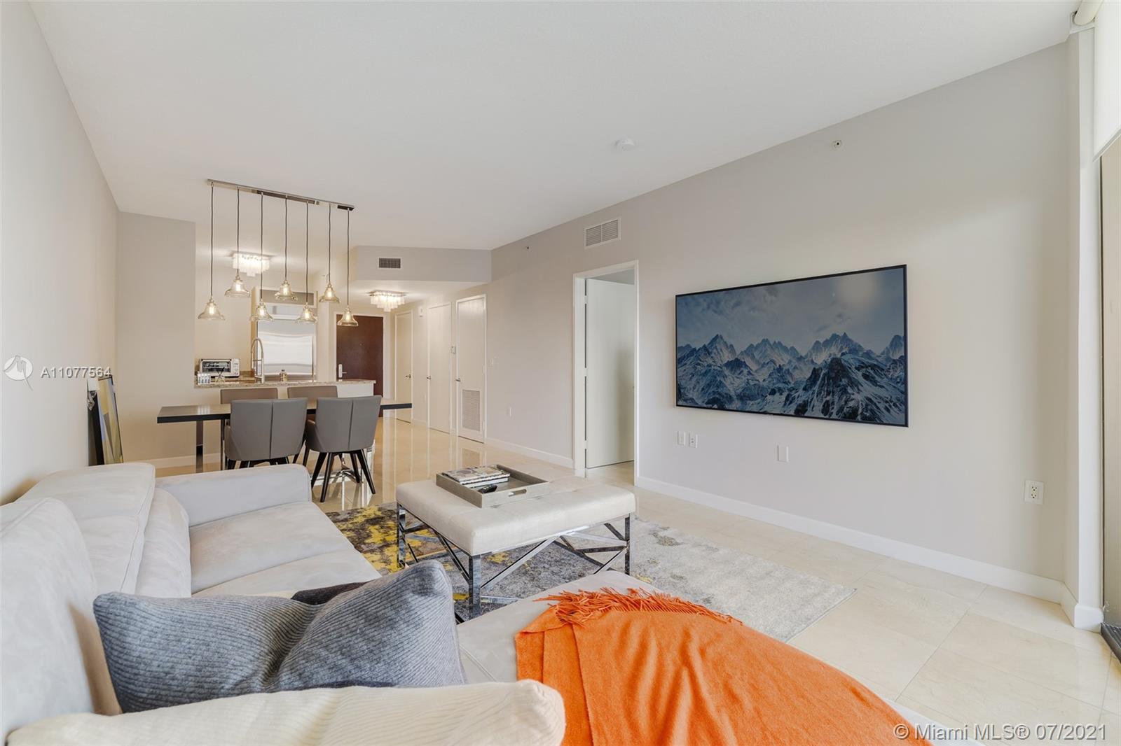 SAYAN CONDO - Residential Lease