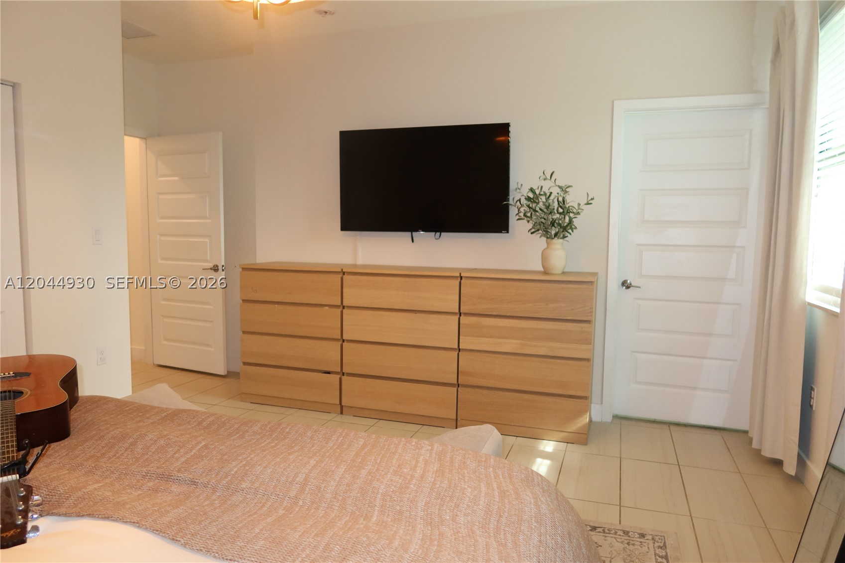 HIGHLAND AT PARK CENTRAL - Residential Lease