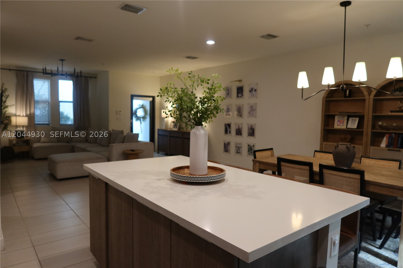 HIGHLAND AT PARK CENTRAL - Residential Lease