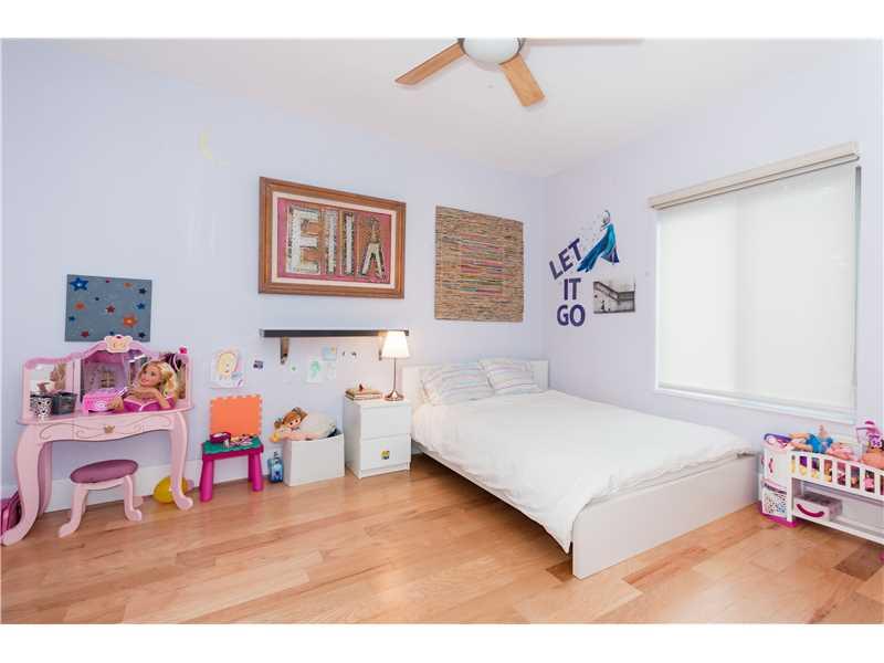 31 52 42 - Residential