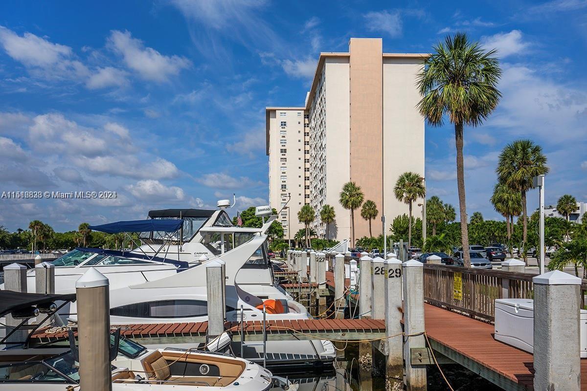 COASTAL TOWERS CONDO - Residential Lease