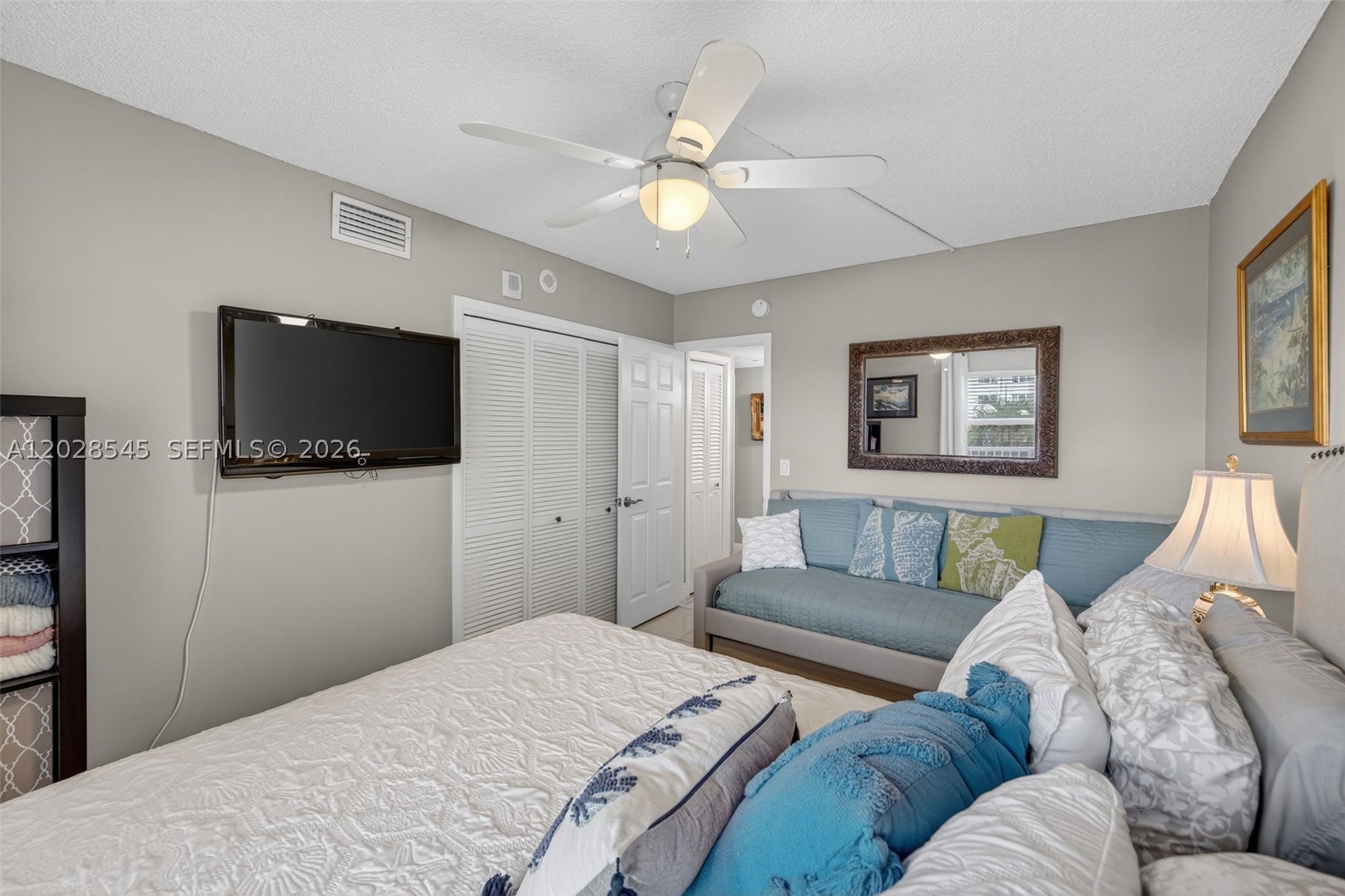 DORSEY ARMS CONDO - Residential Lease