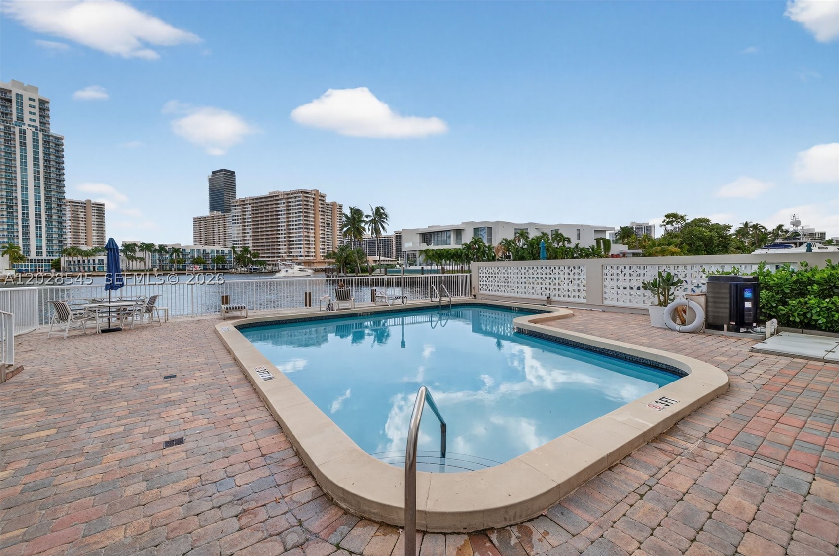 DORSEY ARMS CONDO - Residential Lease