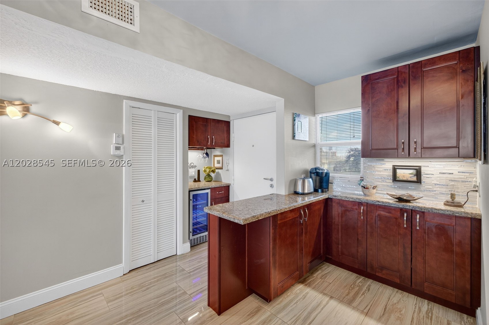 DORSEY ARMS CONDO - Residential Lease