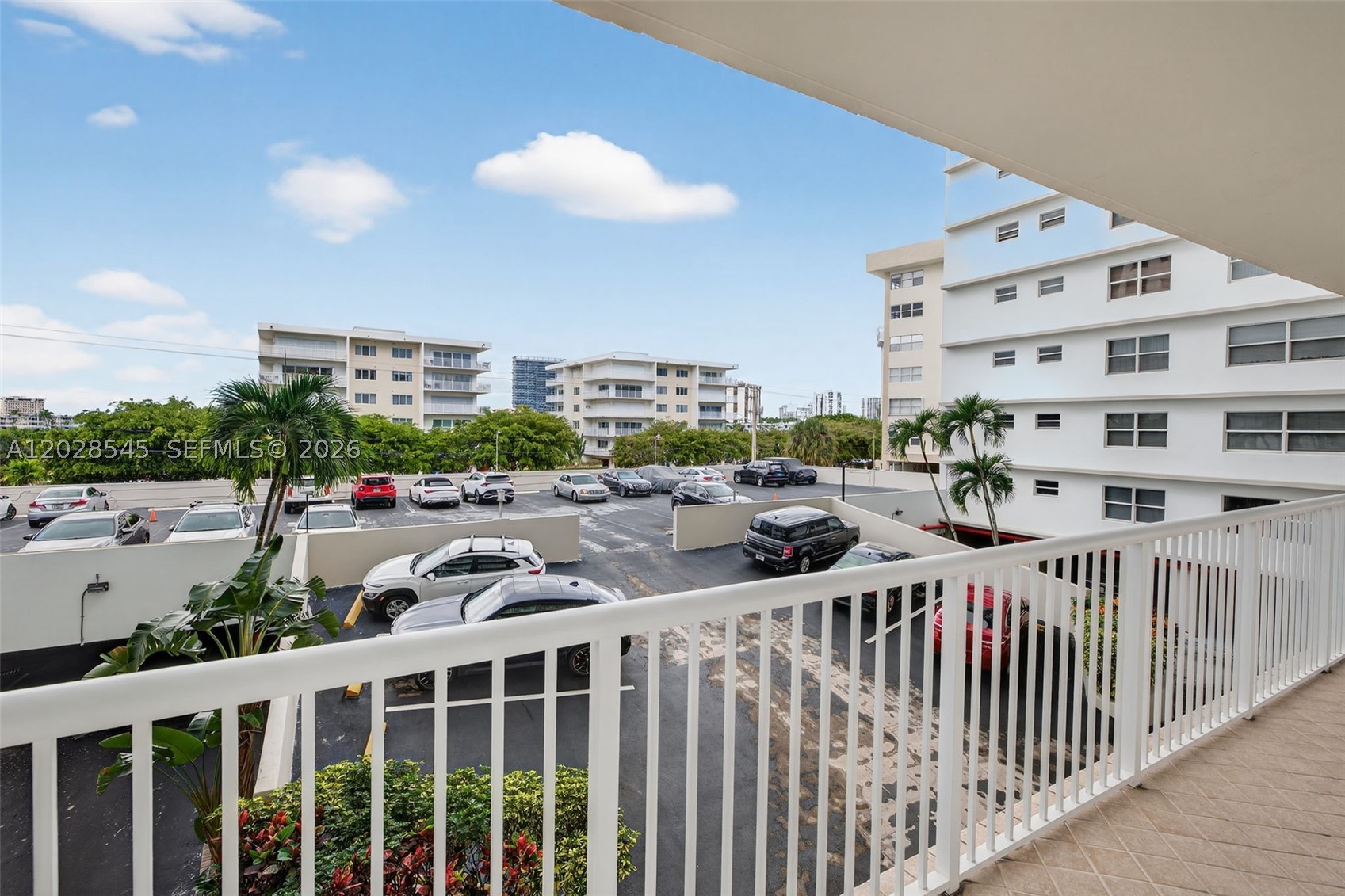 DORSEY ARMS CONDO - Residential Lease