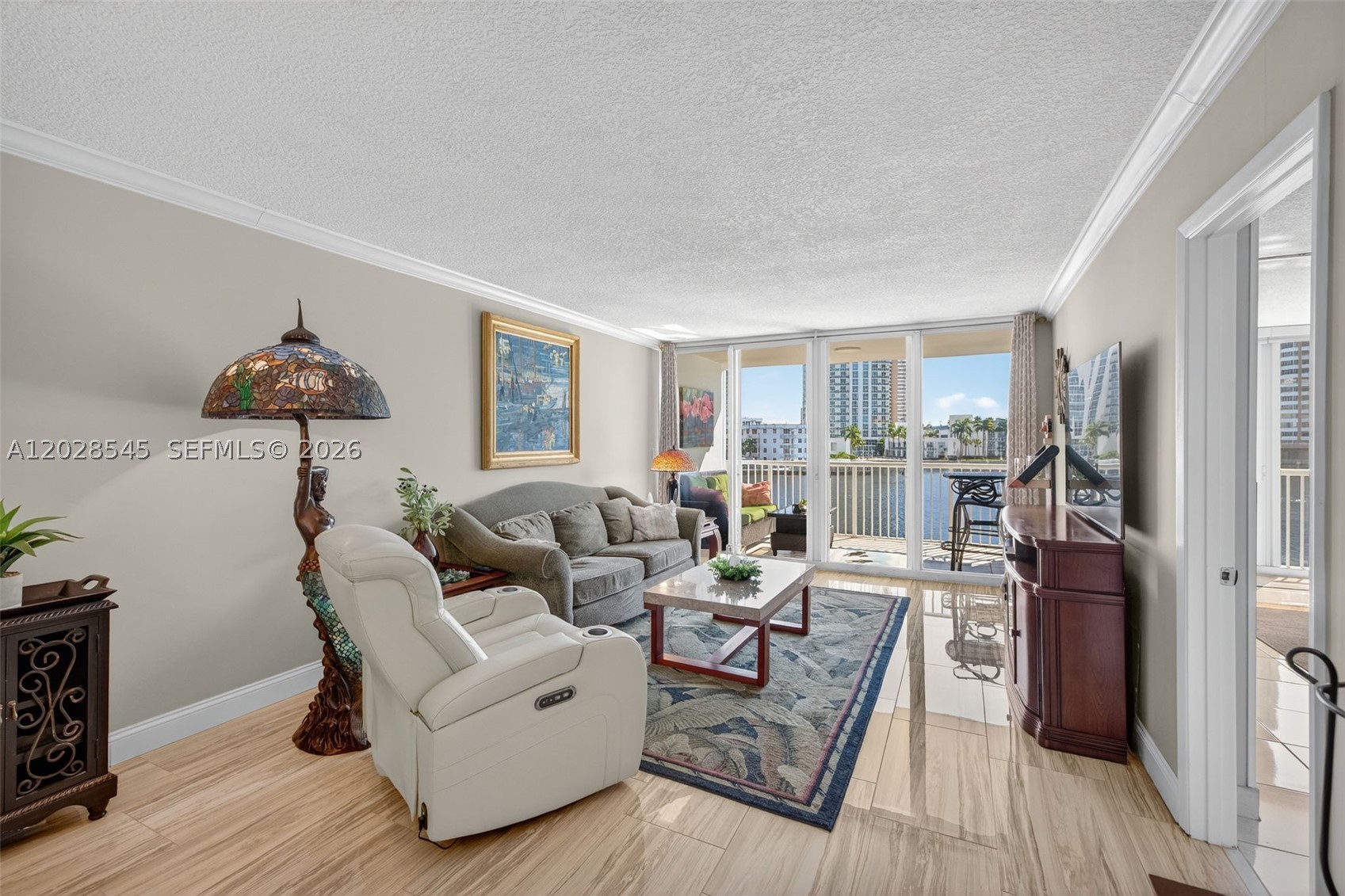 DORSEY ARMS CONDO - Residential Lease