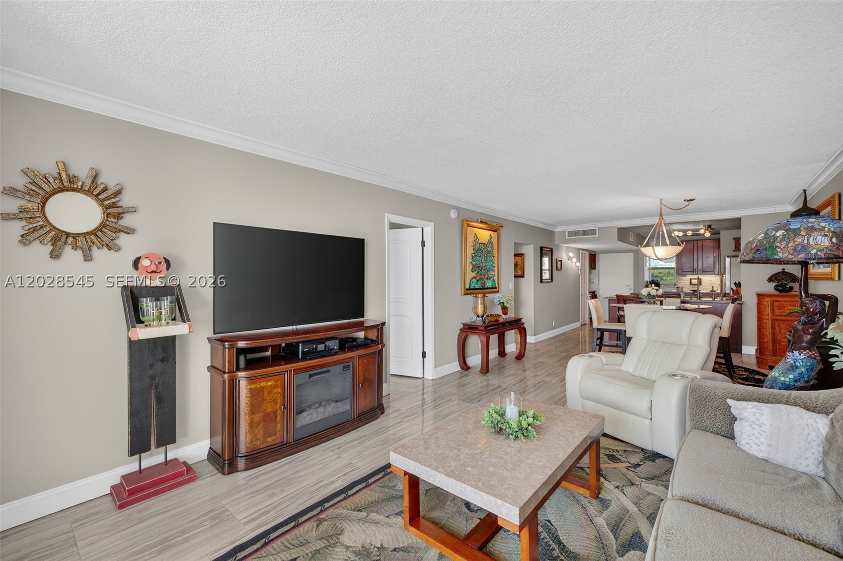DORSEY ARMS CONDO - Residential Lease