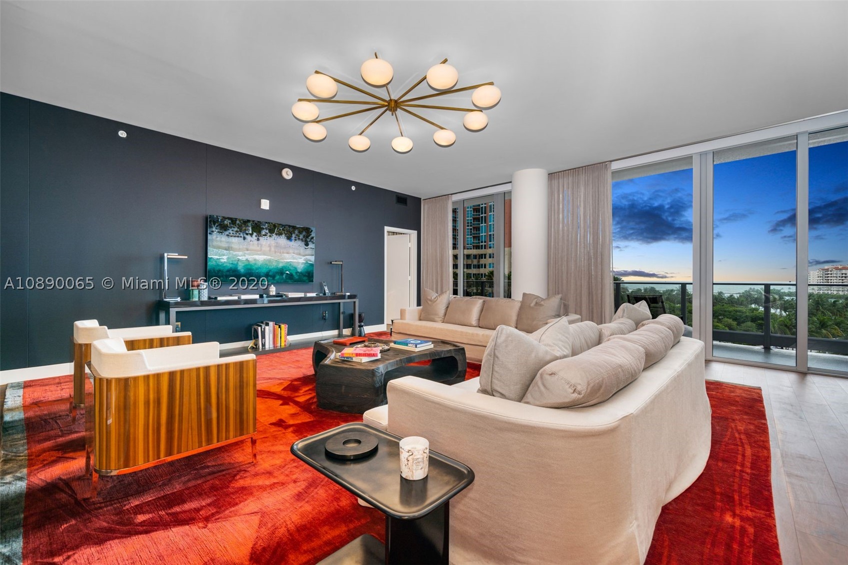 MAREA CONDO - Residential