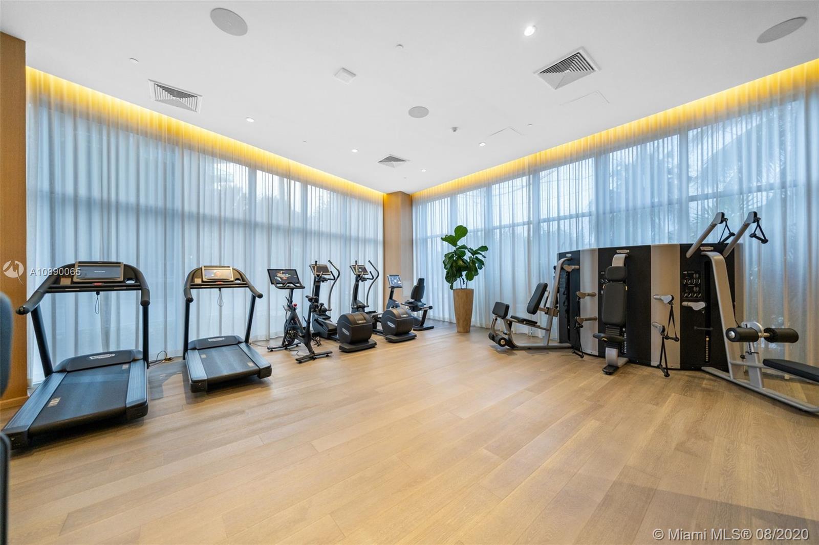 MAREA CONDO - Residential