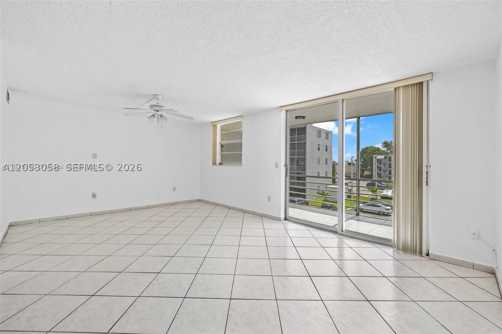 EL CONQUISTADOR SOUTH CON - Residential Lease