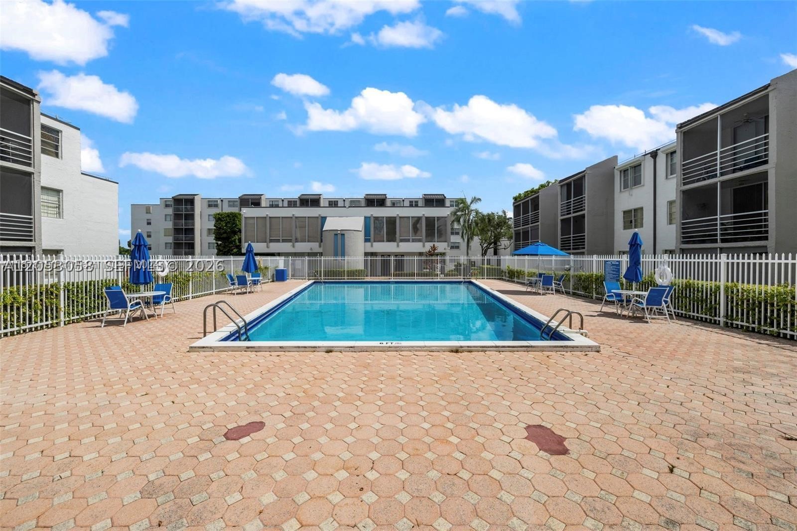 EL CONQUISTADOR SOUTH CON - Residential Lease