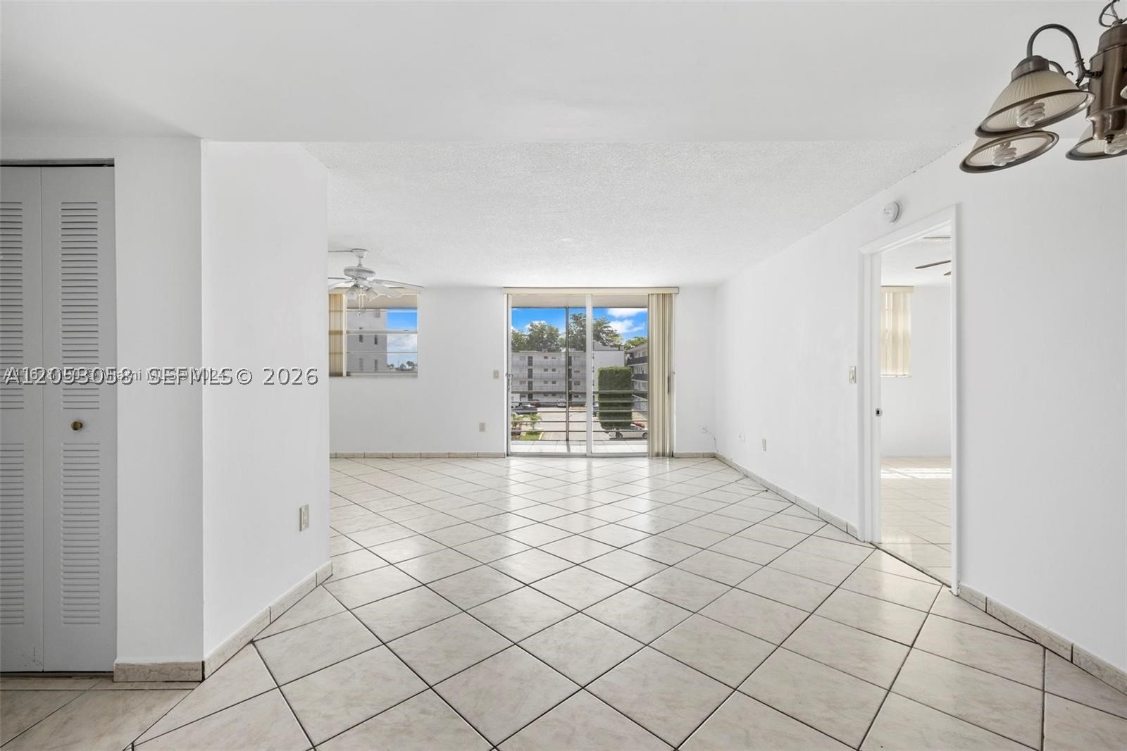 EL CONQUISTADOR SOUTH CON - Residential Lease