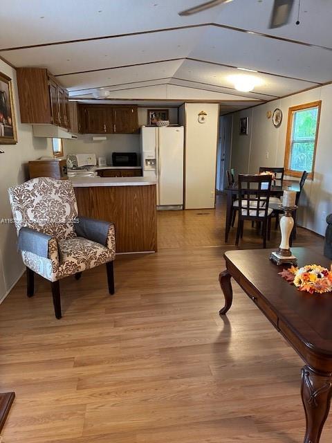 GATEWAY ESTATES PK CONDO - Residential