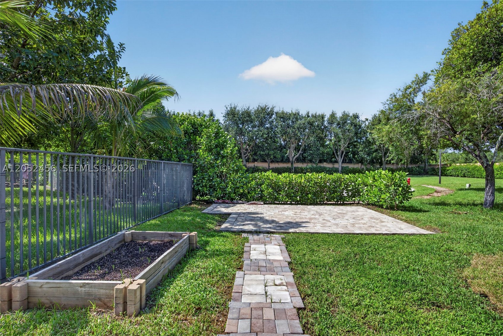 Bella Terra - Residential