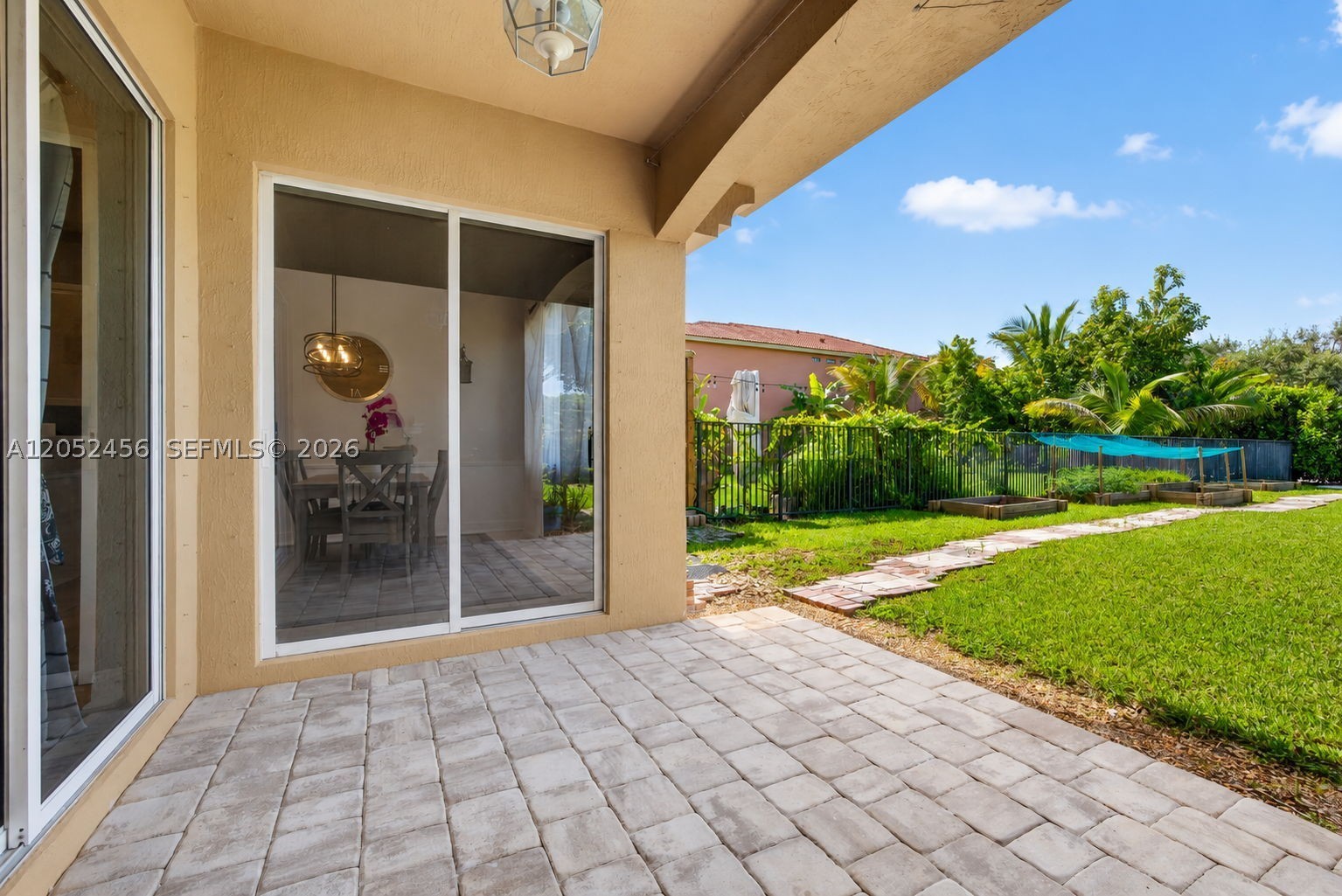 Bella Terra - Residential
