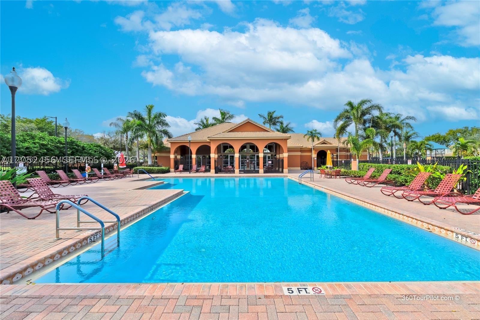 Bella Terra - Residential