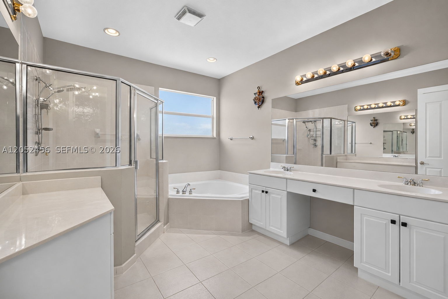 Bella Terra - Residential