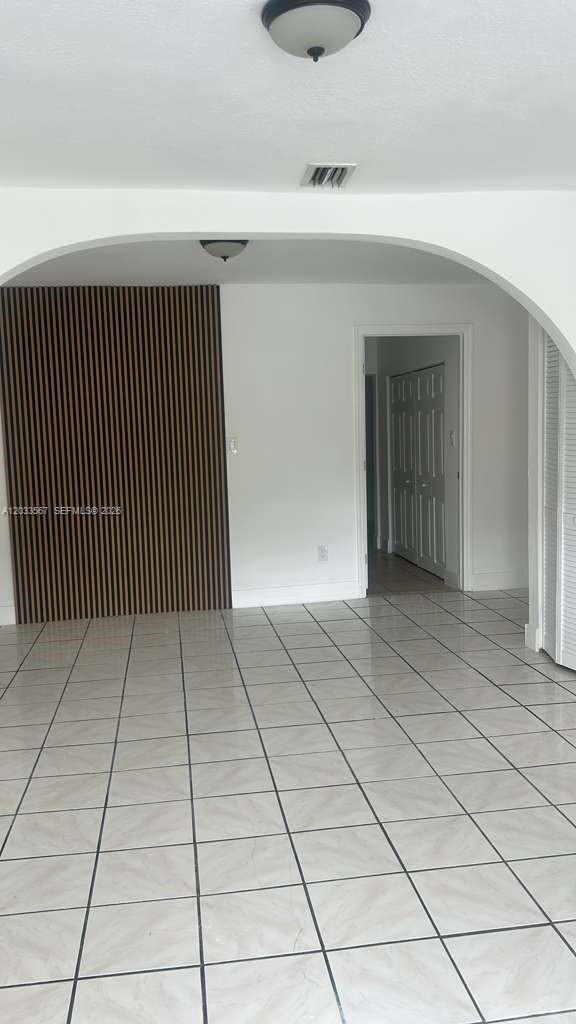 ACME GULFAIR 1ST ADDN - Residential Lease
