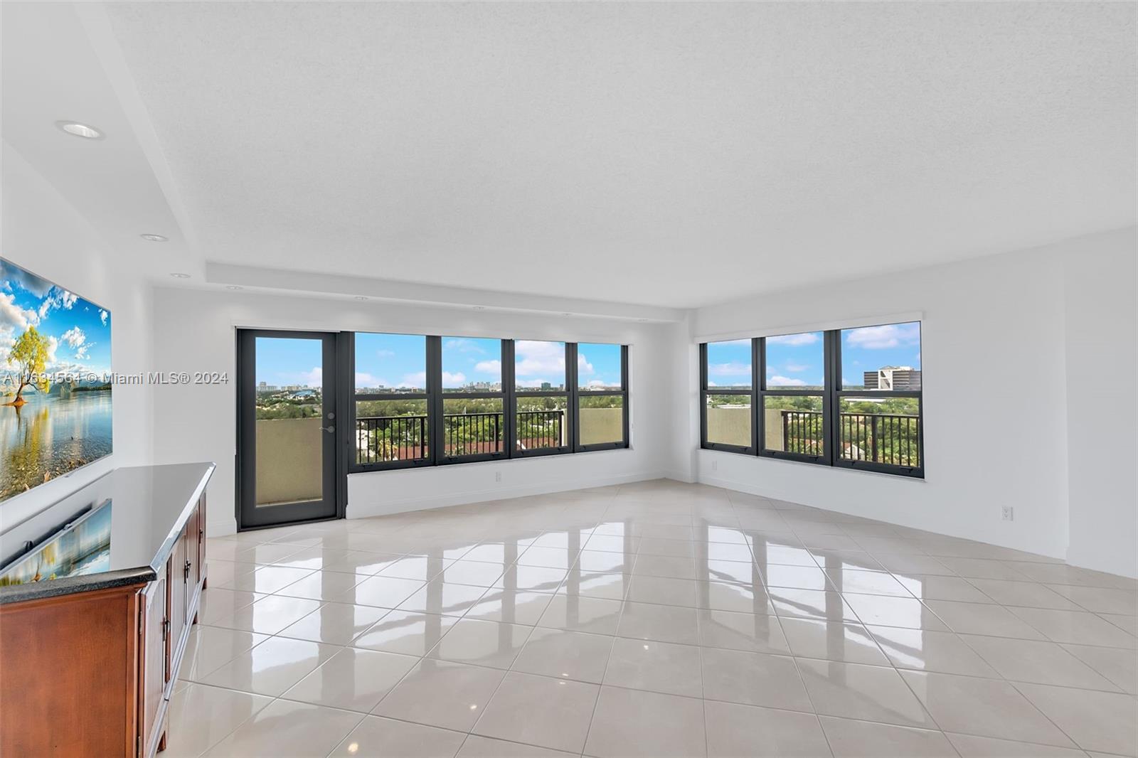 TOWER PORTSMOUTH AT PORT - Residential Lease