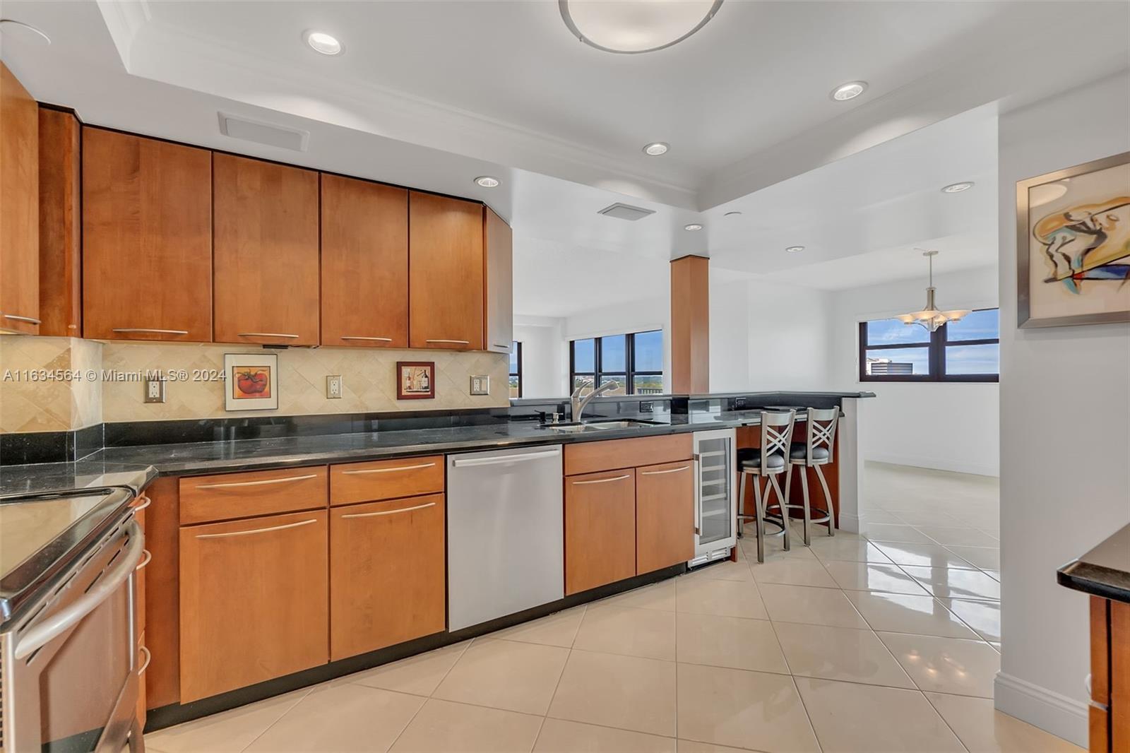 TOWER PORTSMOUTH AT PORT - Residential Lease