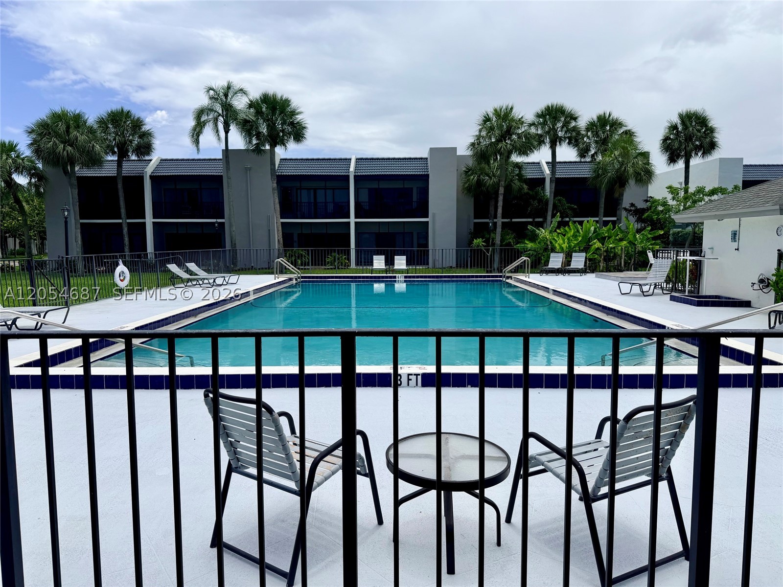 SEA LOFTERS CONDO - Residential