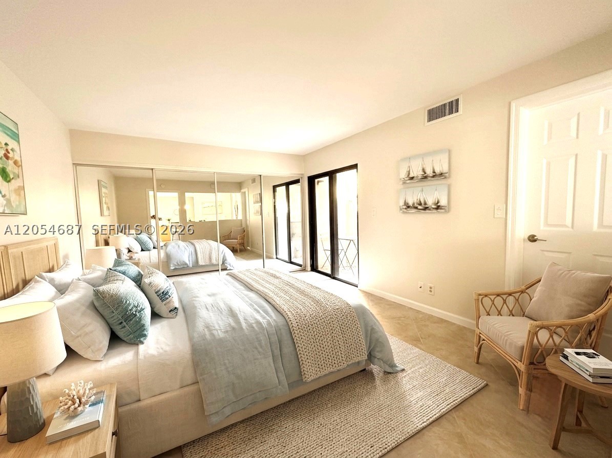 SEA LOFTERS CONDO - Residential