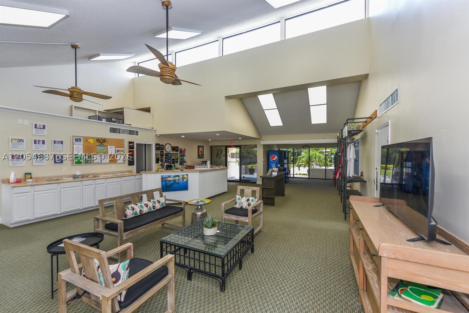 SEA LOFTERS CONDO - Residential