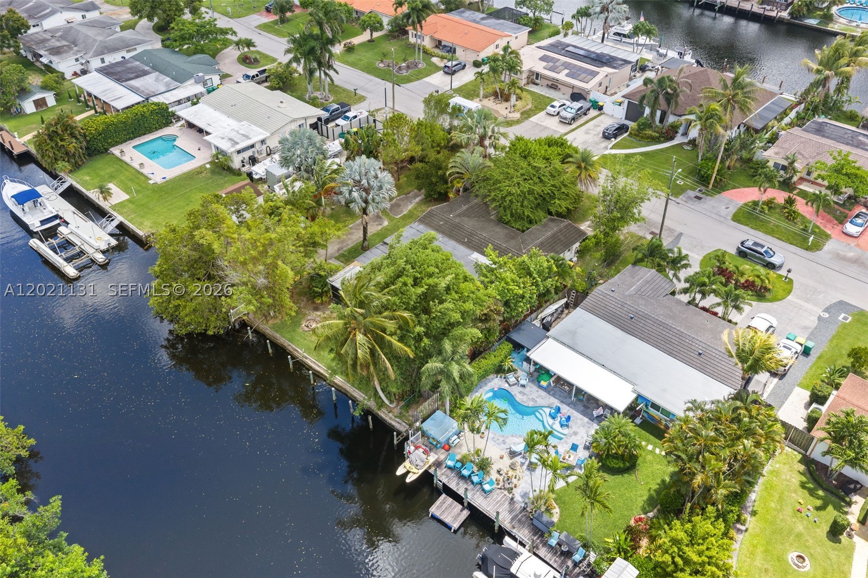 DAVIS ISLES SEC 5 - Residential