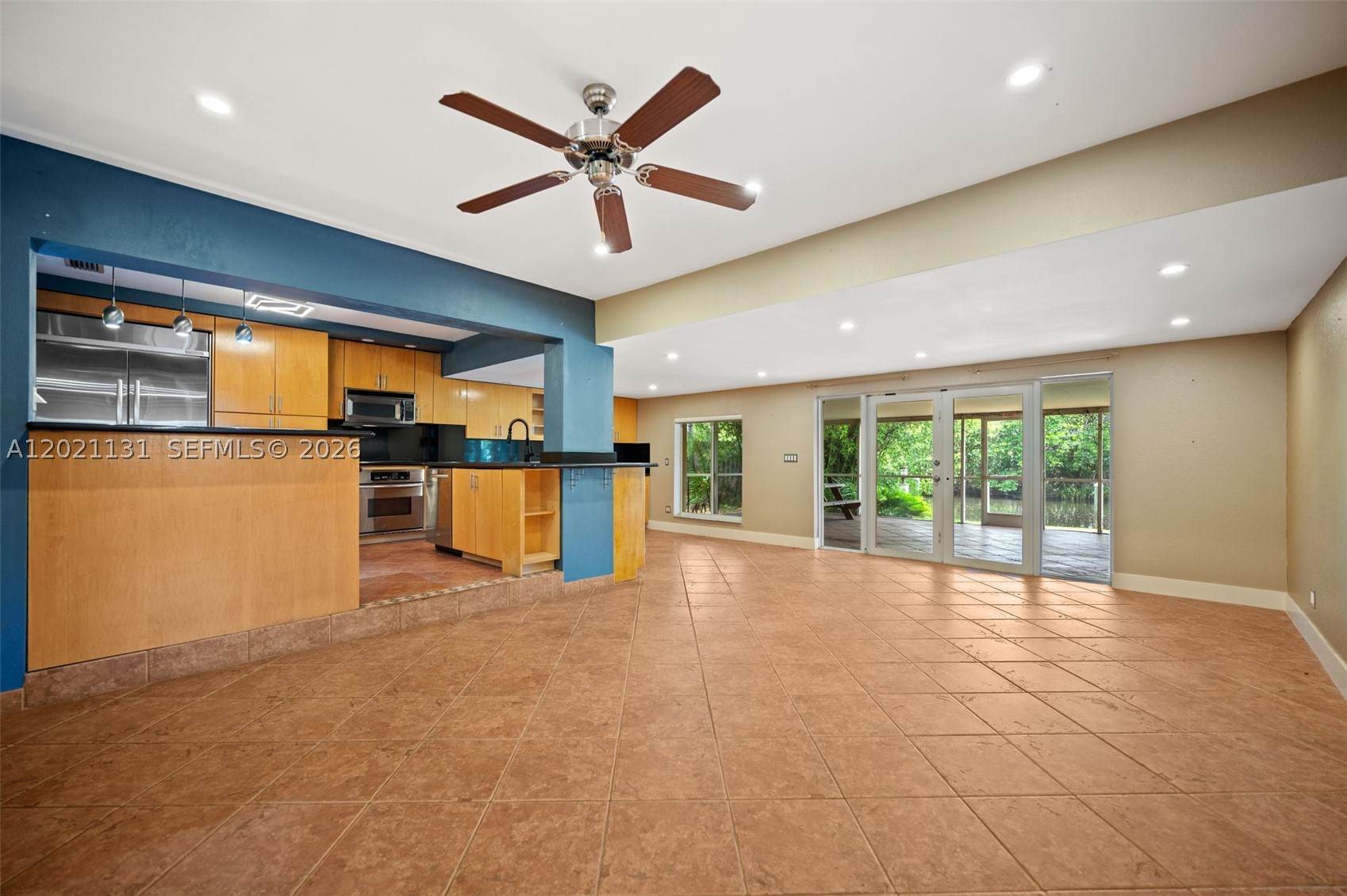 DAVIS ISLES SEC 5 - Residential