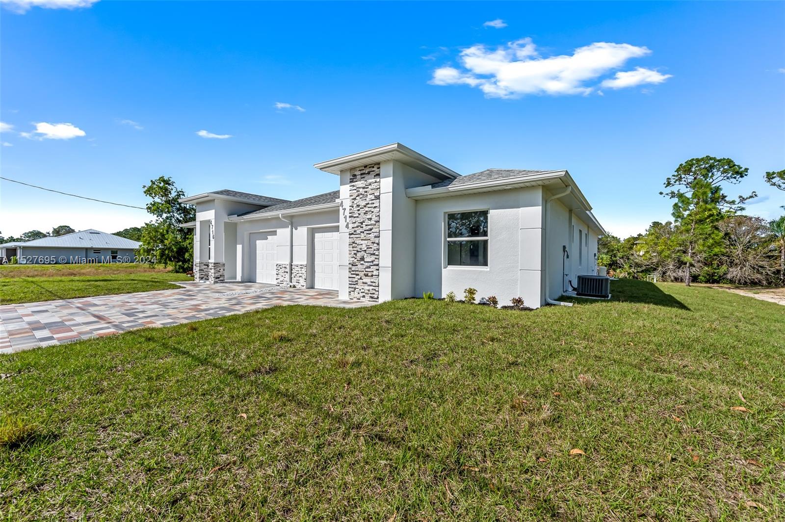 LEHIGH ACRES - Residential Income
