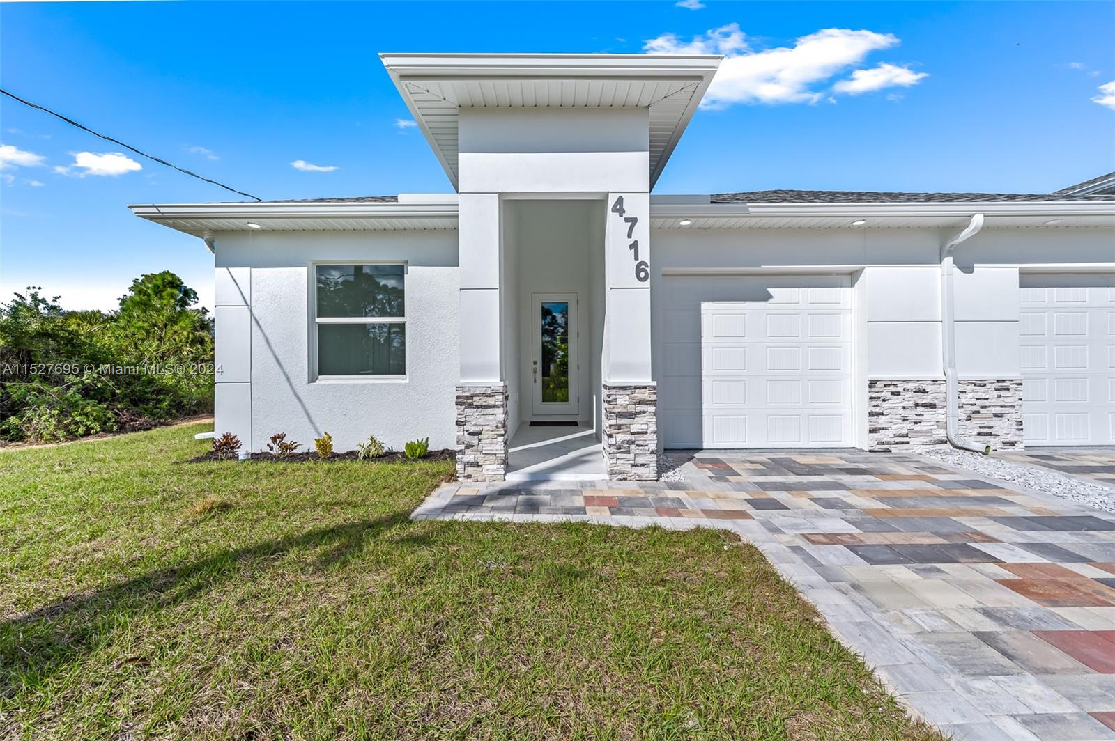 LEHIGH ACRES - Residential Income